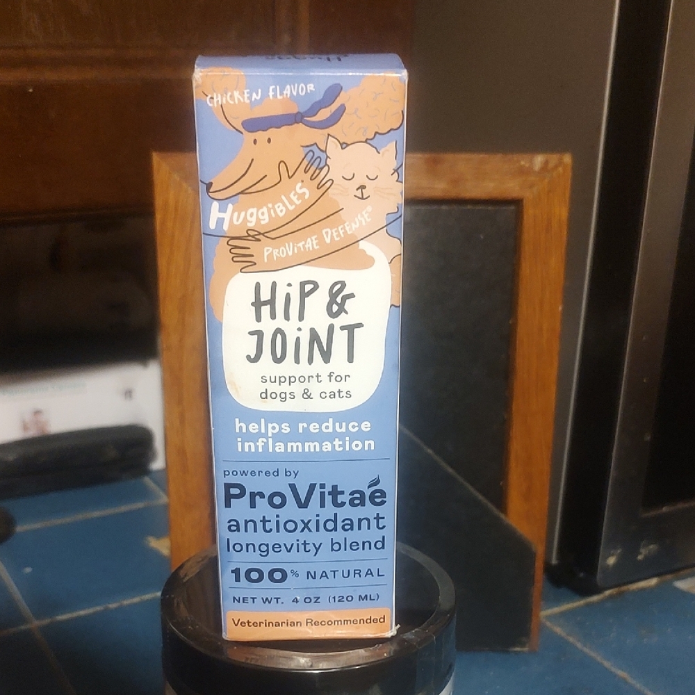 New In box Hip And Joint Support For Dogs And Cats Recommended By Vets
